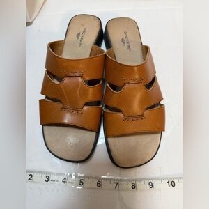 Dockers Brown Women's Sandals